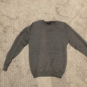 Grey jersey in excellent condition
